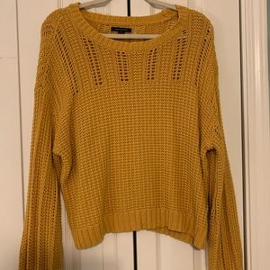 American Eagle yellow sweater